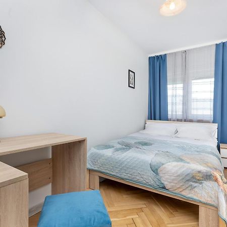 Cozy And Comfortable Wola Apartment By Noclegi Renters Βαρσοβία Εξωτερικό φωτογραφία