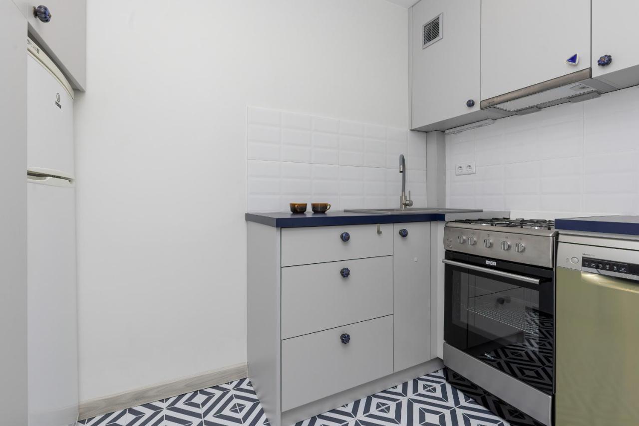 Cozy And Comfortable Wola Apartment By Noclegi Renters Βαρσοβία Εξωτερικό φωτογραφία