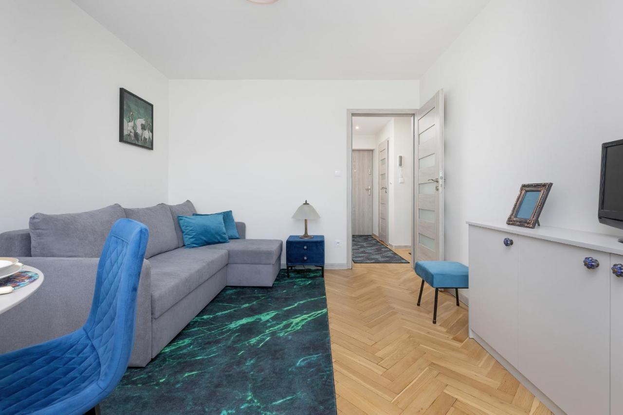 Cozy And Comfortable Wola Apartment By Noclegi Renters Βαρσοβία Εξωτερικό φωτογραφία